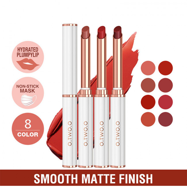 O.TWO.O Увлажняющий бальзам для губ с добавлением пчелиного воска 0.9 g. #4 Cinnamon Арт: SC052