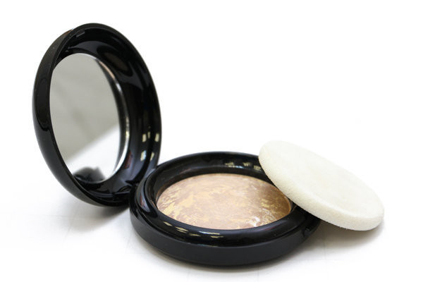 Пудра Chanel запеченная 9g Пудра Chanel запеченная 9g