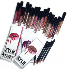 Блеск для губ +Карандаш Kylie matte liquid lipstick & lip pencil (12цв)