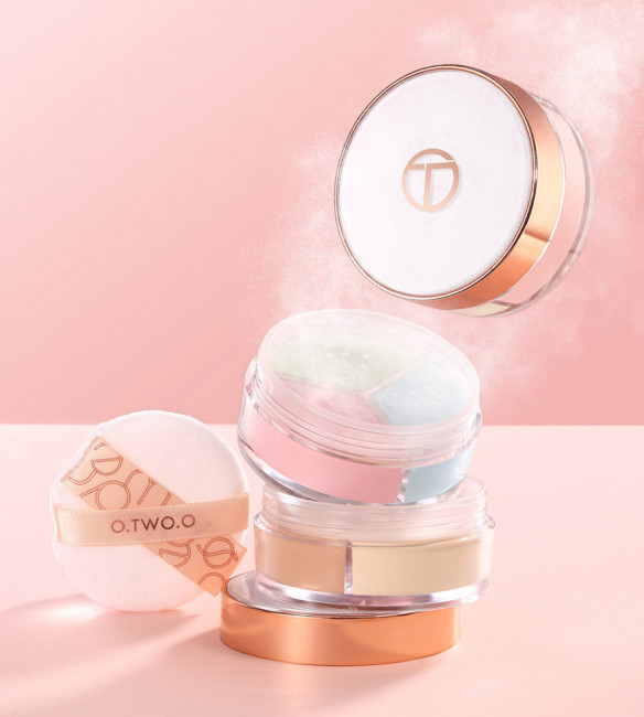 Трехцветная рассыпчатая пудра O.TWO.O арт. SC053 №2 - 9 гр Трехцветная рассыпчатая пудра O.TWO.O арт. SC053 №2 - 9 гр